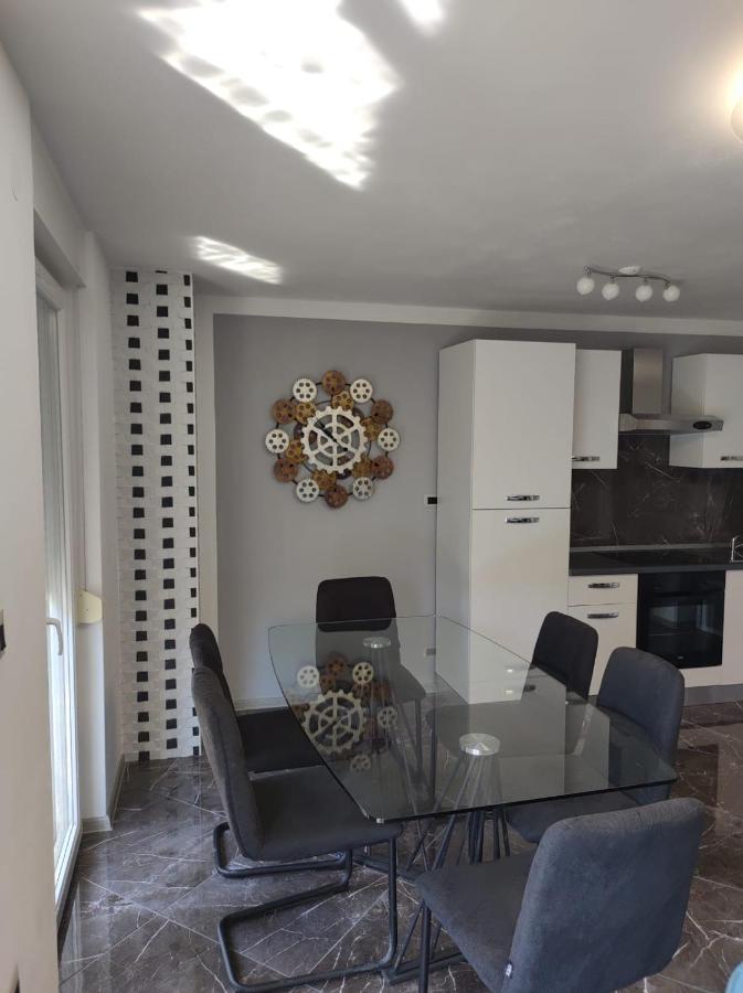 Modern Apartment Ana Rovinj Zewnętrze zdjęcie